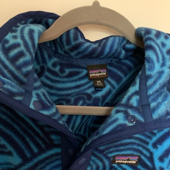 BOYS XXL BLUE SWIRL SNAPT PATAGONIA - Picture 2 of 2